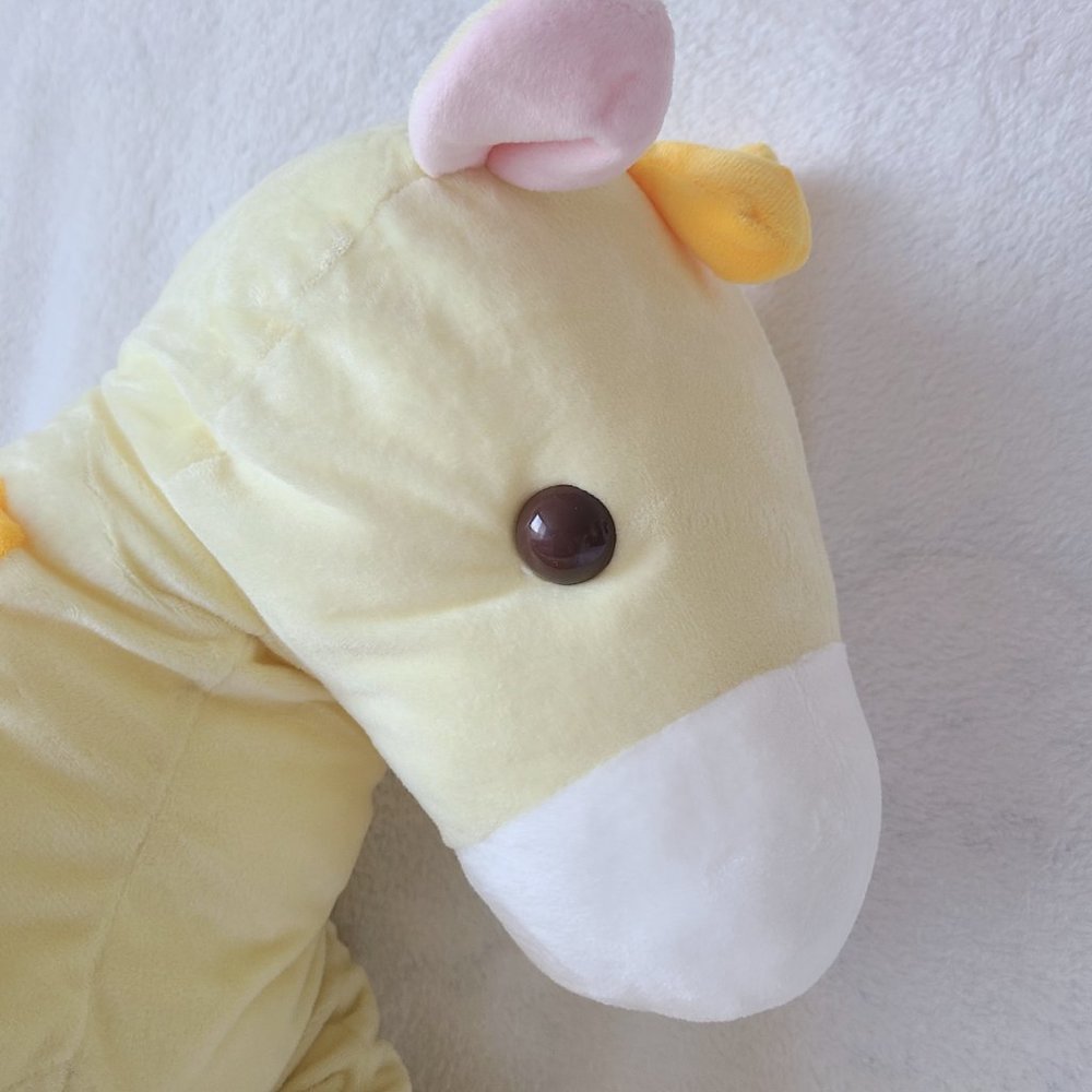Amuse - Kuttari Kirin - Kawaii Giraffe Friends XL Plush (Light Yellow)